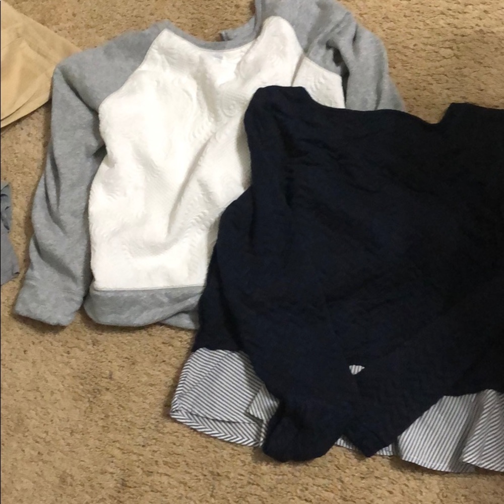 EUC CROWN AND IVY tops size xl